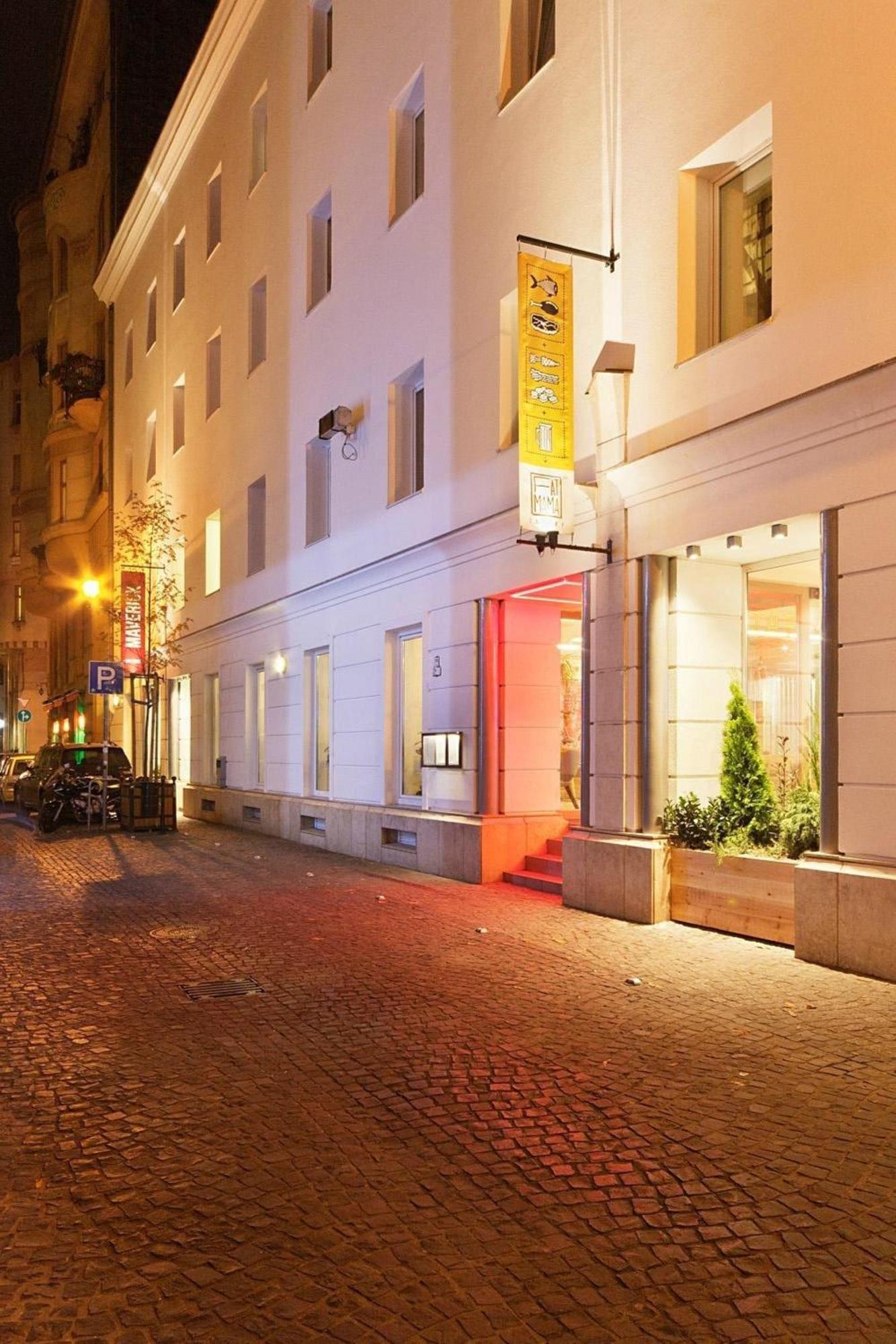 Kl31 - Best Location - Elegant Historic Residence By Bqa Budapest Exteriör bild